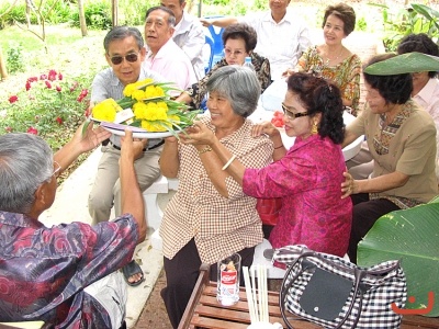 ทำบุญบ้าน ๘๕๘