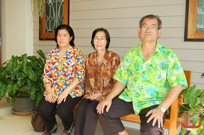 ๓ พี่น้อง ภาพที่  ๘๘๕